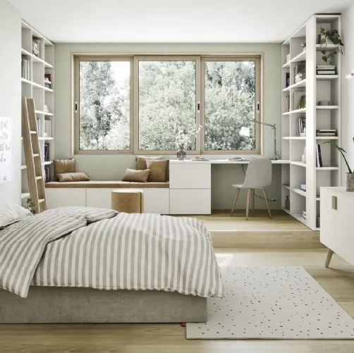 Cameretta componibile con scrivania e 2 librerie a muro Next space 01 di Nidi