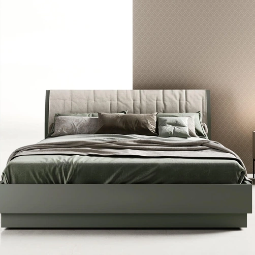 Letto matrimoniale con testiera con cuffia in tessuto Bent di Zalf