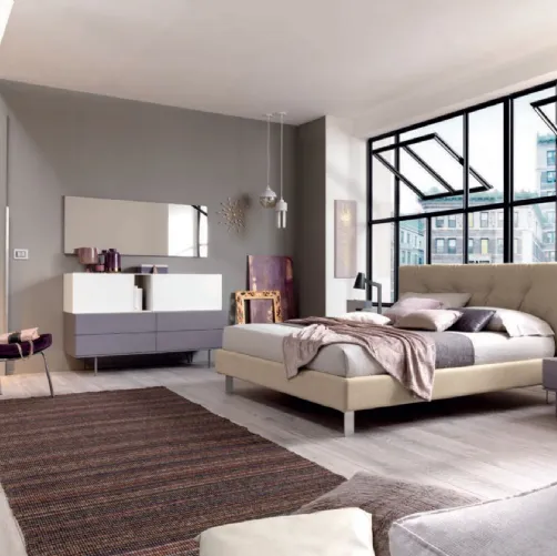 Letto in ecopelle con testiera trapuntata NC107 di Moretti Compact