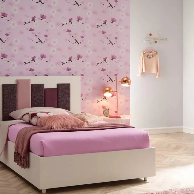 Letto ad una piazza e mezza in melaminico bianco e testiera originale con inserti in tessuto imbottito SC108 di Moretti Compact
