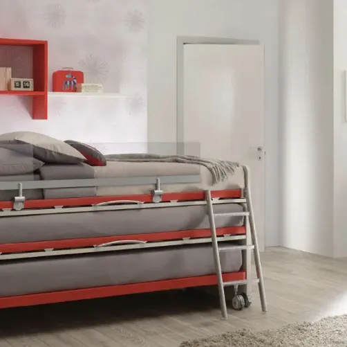 Letto salvaspazio a tre letti SC302 di Moretti Compact
