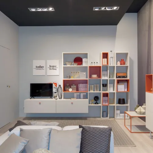 Libreria componibile in melaminico e laccato Outline MC044 di Moretti Compact