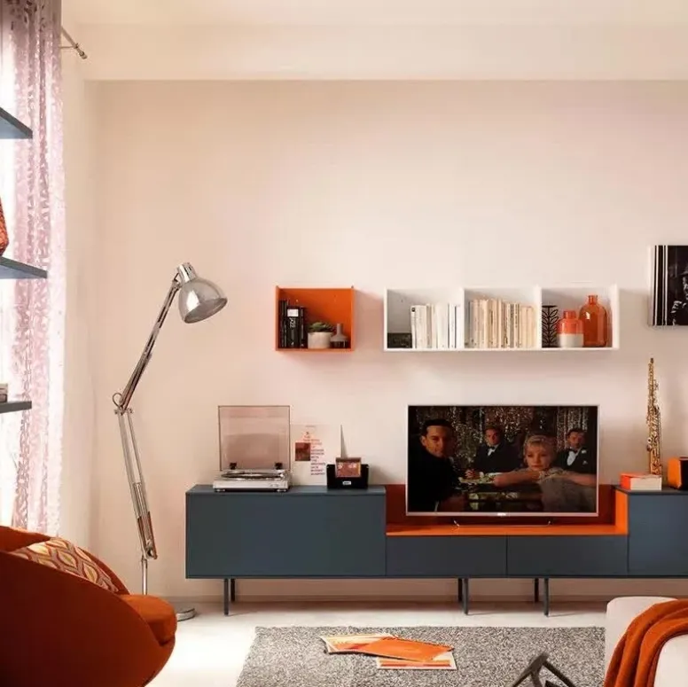 Parete Attrezzata in laccato grafite LV103 di Moretti Compact